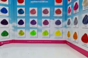 Wimper.s and more by daan