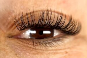 Wimperextensions Rotterdam Lashes & Looks